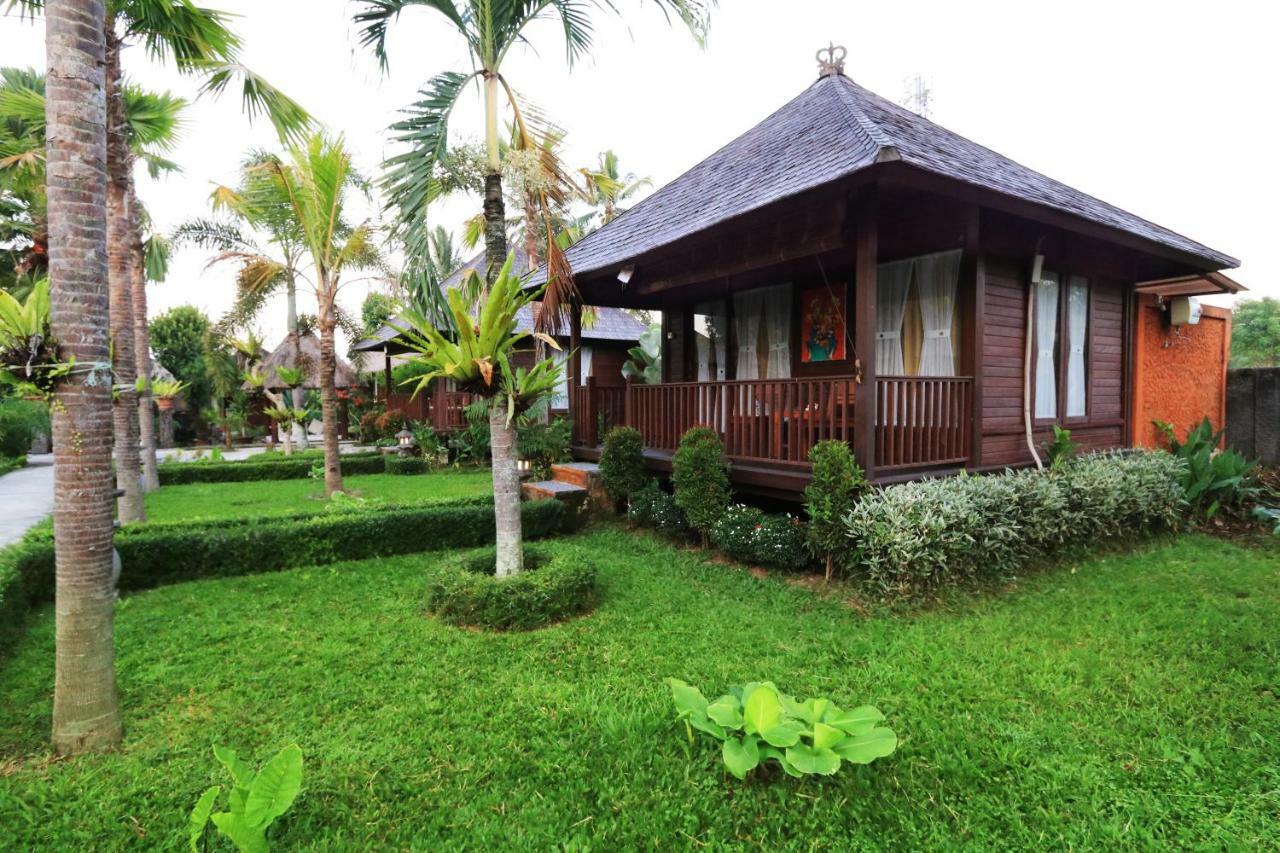 Dong Loka Guesthouse Bali Carangsari Exterior photo