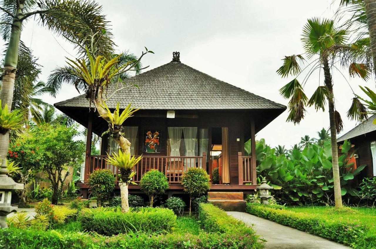 Dong Loka Guesthouse Bali Carangsari Exterior photo